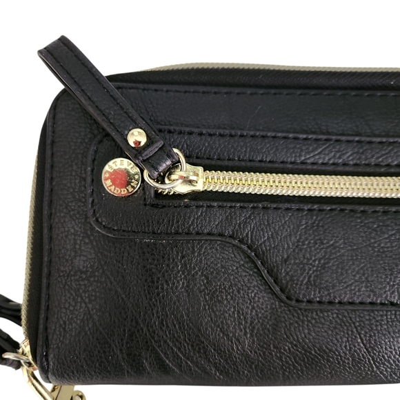 STEVE MADDEN Black Wristlet Wallet Zip Clutch Faux Leather - Picture 9 of 13